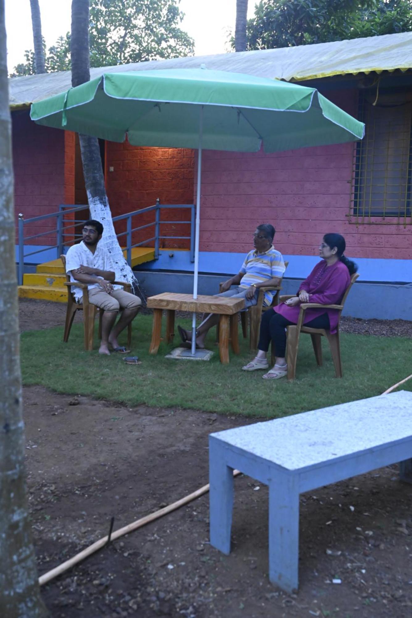Amee'S Retreat Hotel Diveagar Luaran gambar
